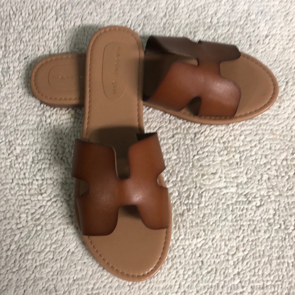 Madden Girl slip on sandals, NWOT